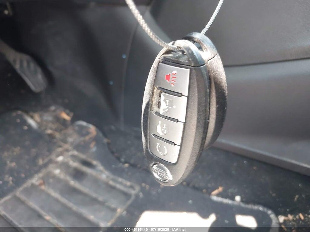 5N1AT2MV8HC811998 2017 NISSAN ROGUE photo no. 11
