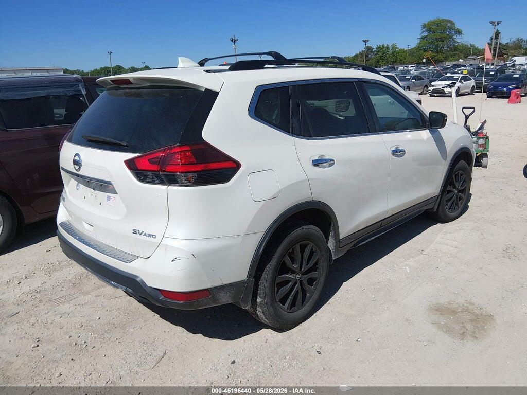 5N1AT2MV8HC811998 2017 NISSAN ROGUE photo no. 4