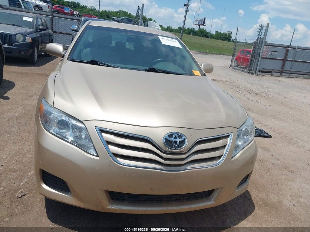 4T1BF3EK7BU211268 2011 TOYOTA CAMRY photo no. 12