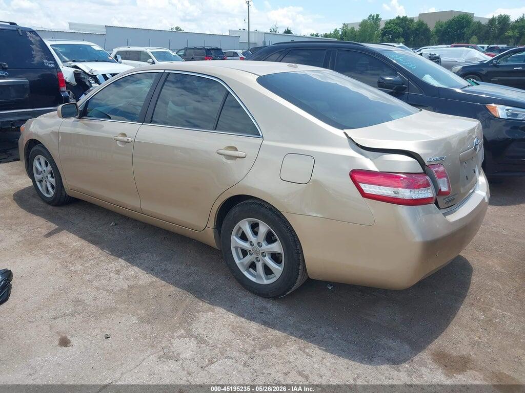 4T1BF3EK7BU211268 2011 TOYOTA CAMRY photo no. 3