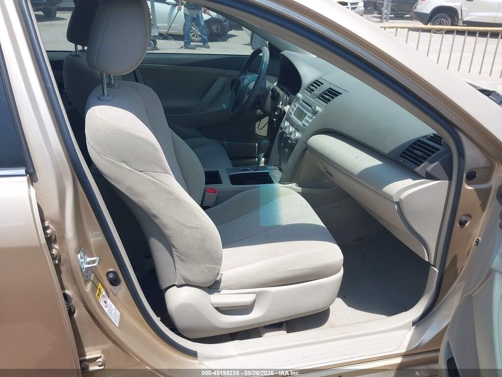 4T1BF3EK7BU211268 2011 TOYOTA CAMRY photo no. 5