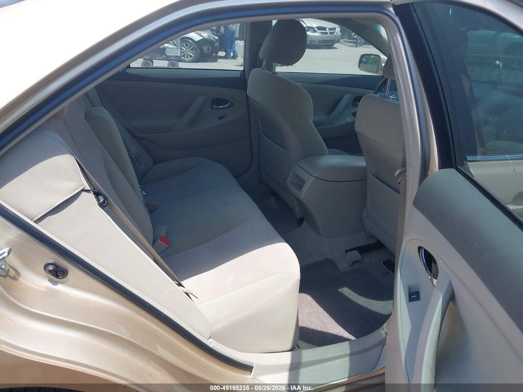4T1BF3EK7BU211268 2011 TOYOTA CAMRY photo no. 8