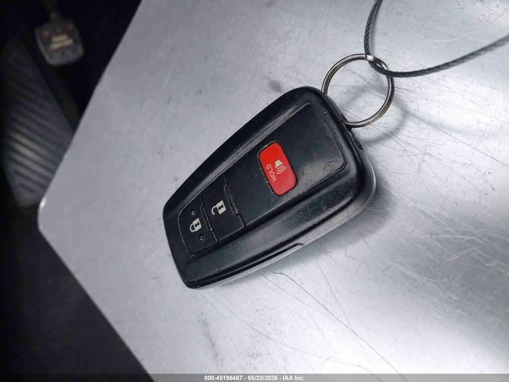 JTDKBRFU3G3000892 2016 TOYOTA PRIUS photo no. 10