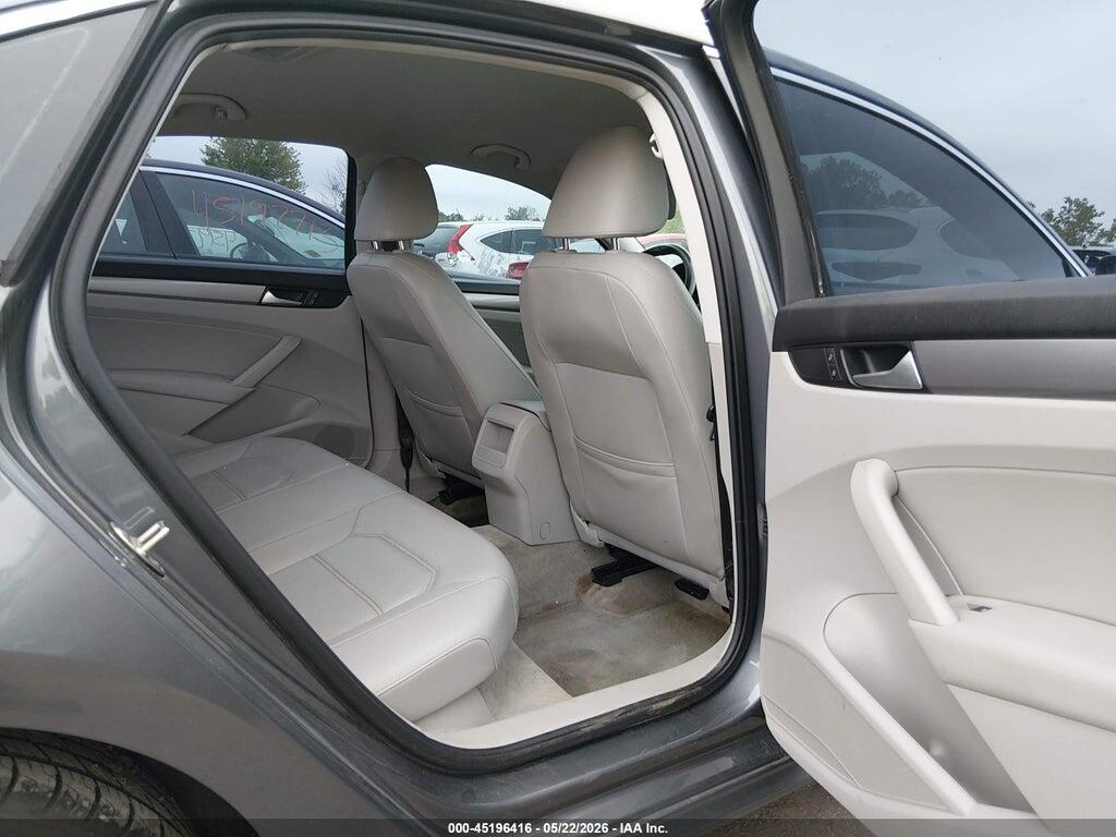 1VWAT7A31FC099137 2015 VOLKSWAGEN PASSAT photo no. 8