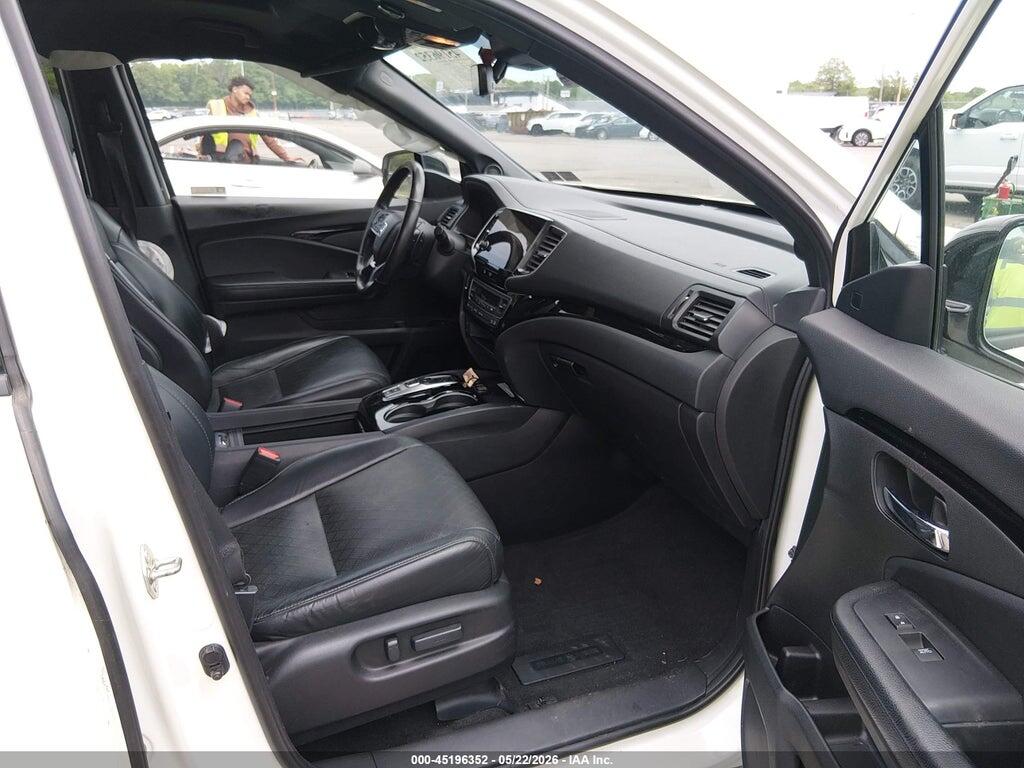 5FNYF8H06KB004806 2019 HONDA PASSPORT photo no. 5