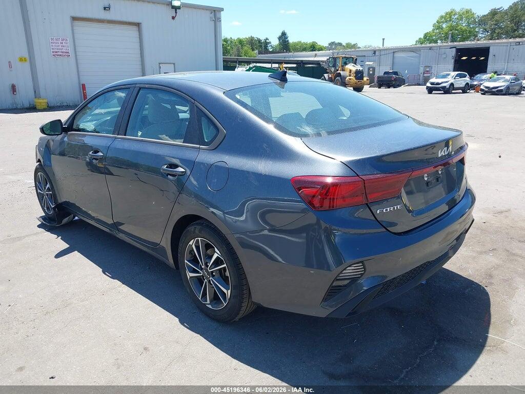 3KPF24AD2PE553215 2023 KIA FORTE photo no. 3