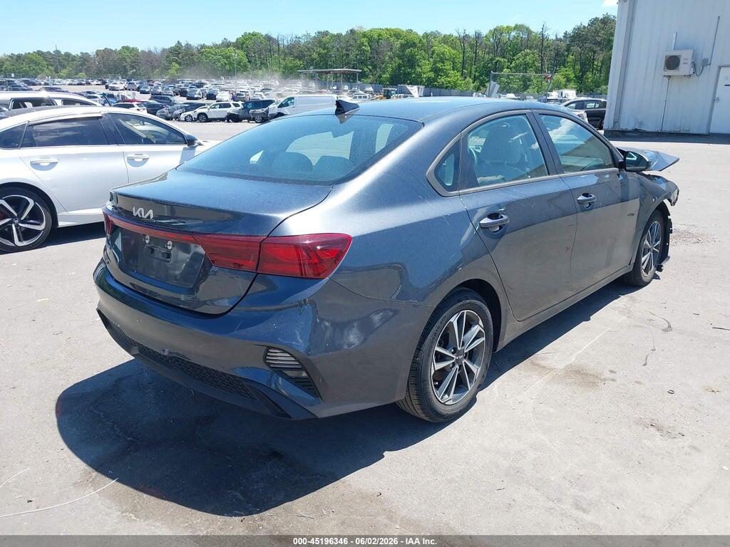3KPF24AD2PE553215 2023 KIA FORTE photo no. 4