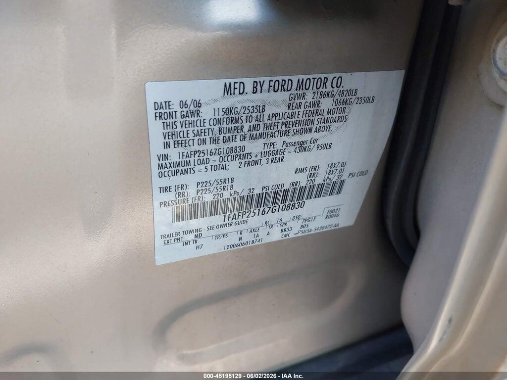 1FAFP25167G108830 2007 FORD FIVE HUNDRED photo no. 9