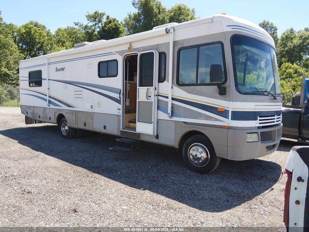 5B4MP67G243381198 2004 WORKHORSE CUSTOM CHASSIS MOTORHOME CHASSIS photo no. 1