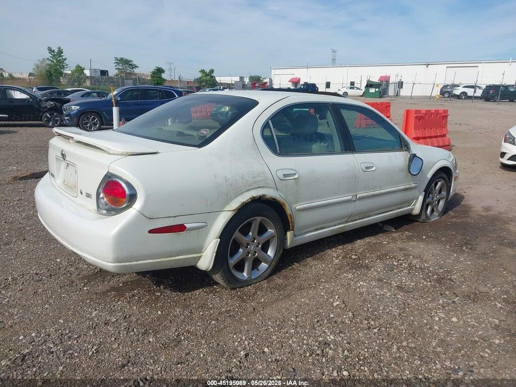 JN1DA31A33T437116 2003 NISSAN MAXIMA photo no. 4