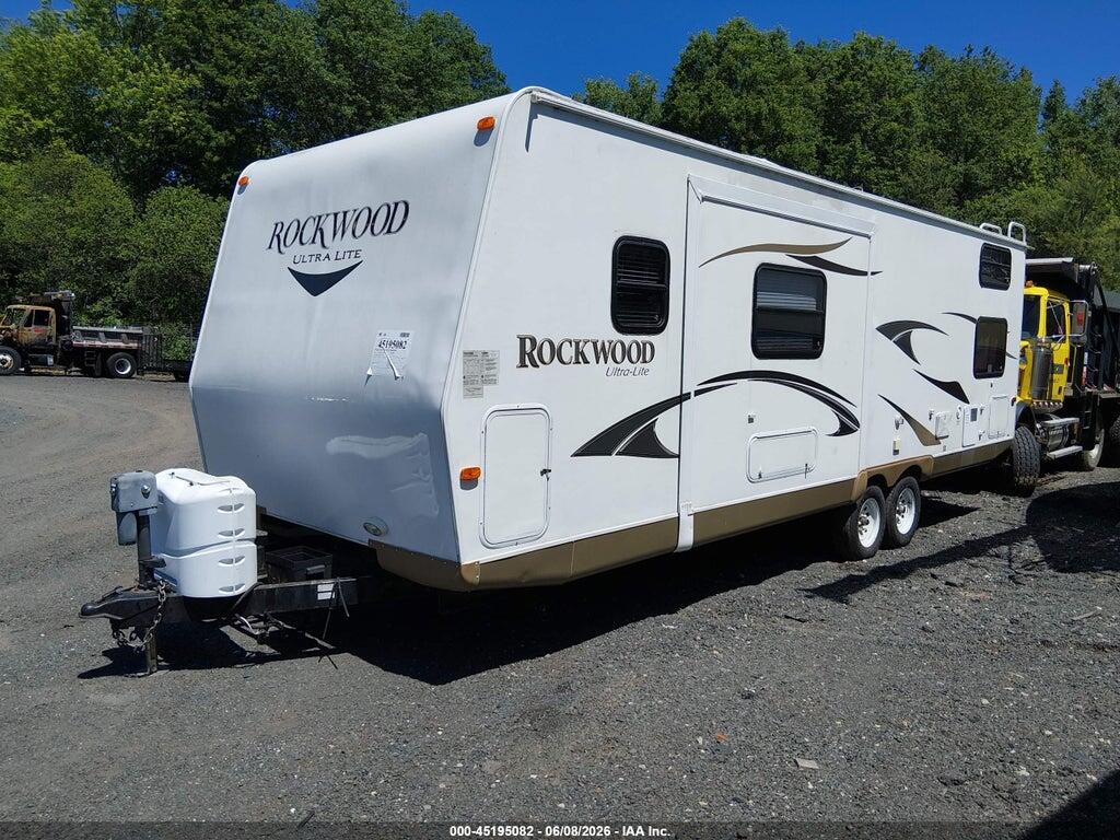 4X4TRLB2XDD122649 2013 FOREST RIVER ROCKWOOD photo no. 2