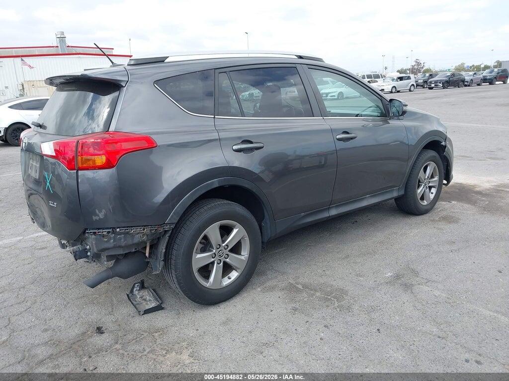 2T3WFREV0FW154729 2015 TOYOTA RAV4 photo no. 4