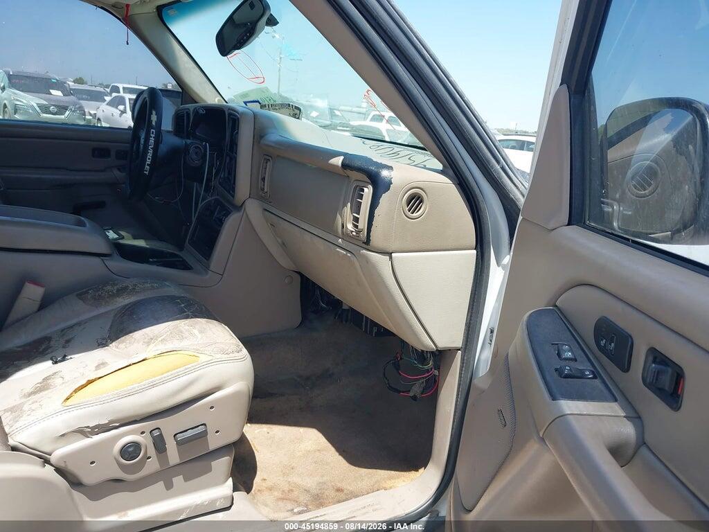 1GNEC13T05R109111 2005 CHEVROLET TAHOE photo no. 5