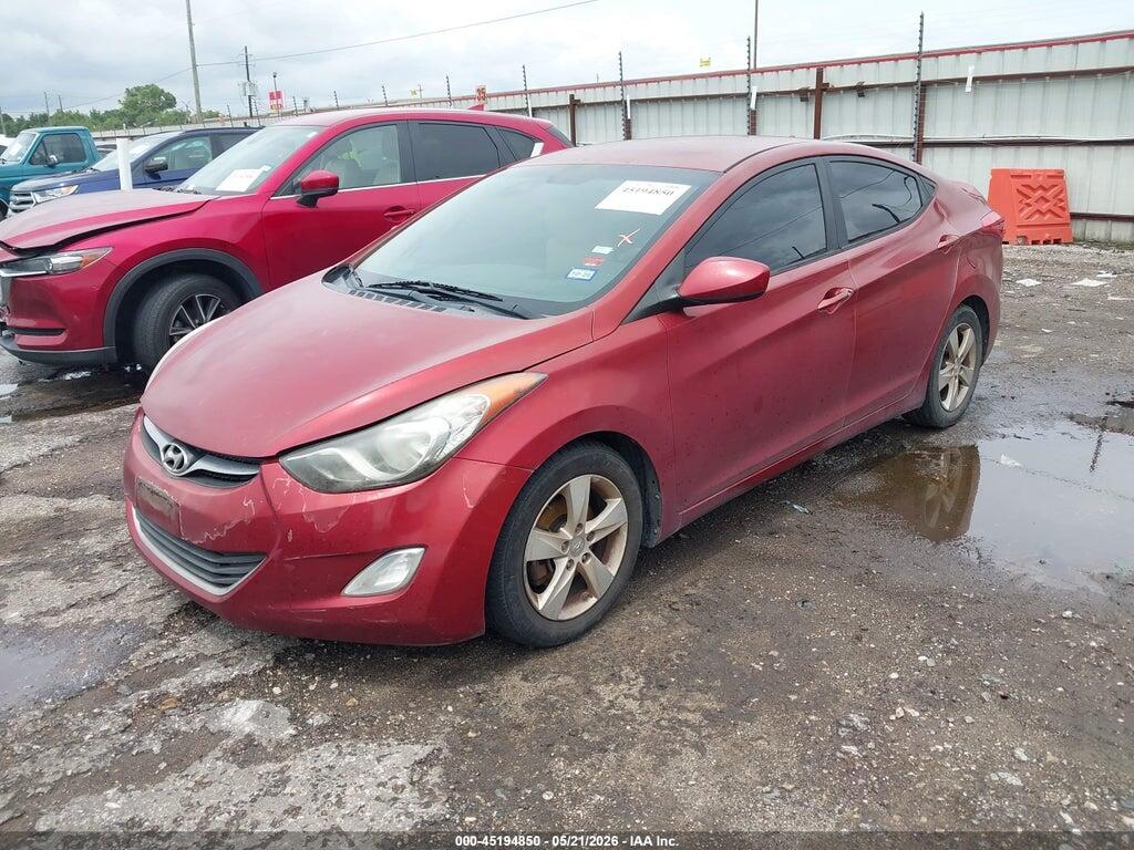 5NPDH4AE3DH334737 2013 HYUNDAI ELANTRA photo no. 2