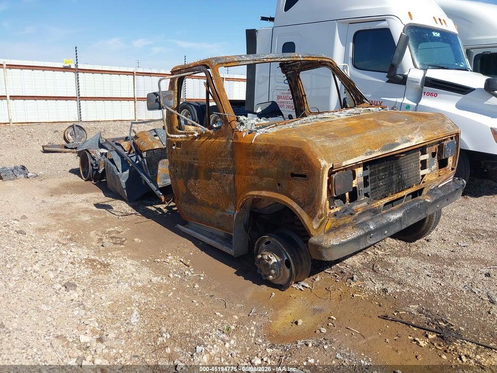 1FDKE30L7EHA42269 1984 FORD ECONOLINE photo no. 1