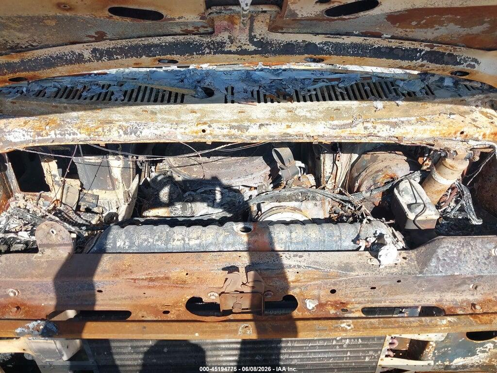 1FDKE30L7EHA42269 1984 FORD ECONOLINE photo no. 10