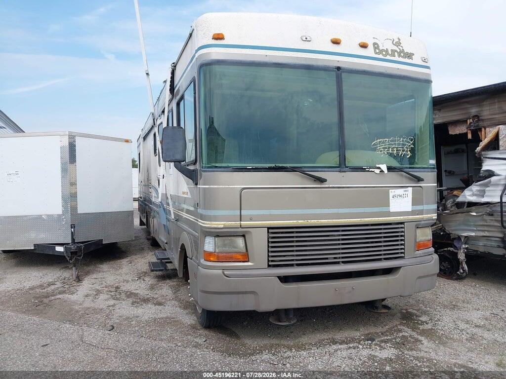 1FCNF53S9Y0A02145 2000 FORD F550 photo no. 1