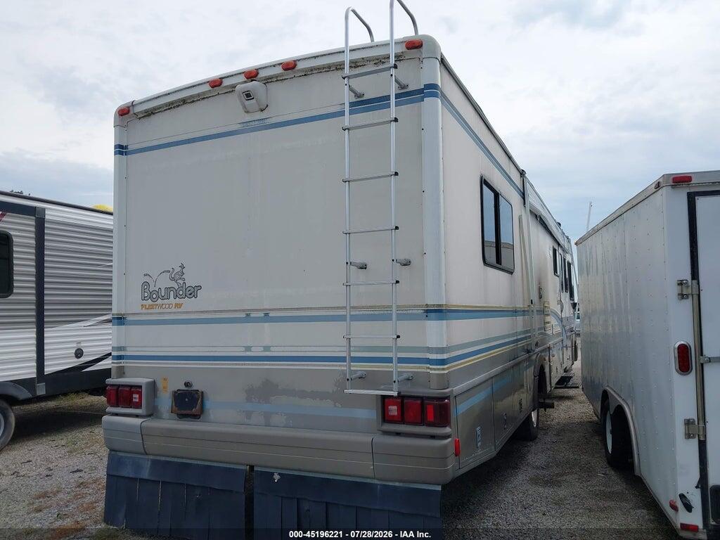 1FCNF53S9Y0A02145 2000 FORD F550 photo no. 4