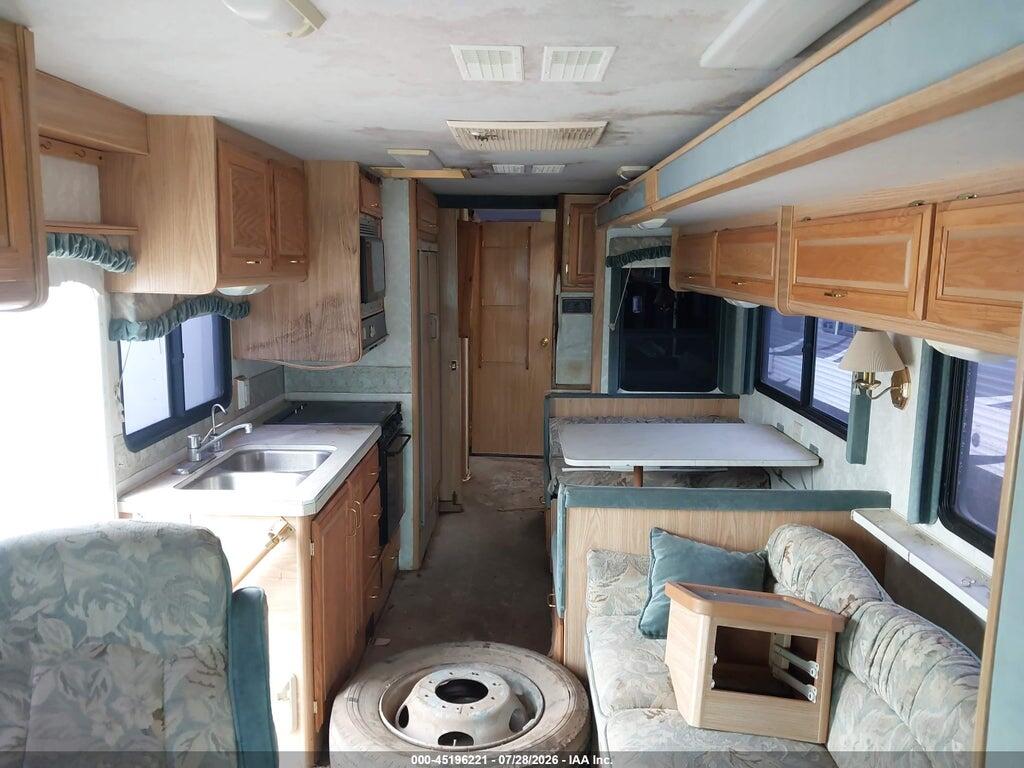 1FCNF53S9Y0A02145 2000 FORD F550 photo no. 5