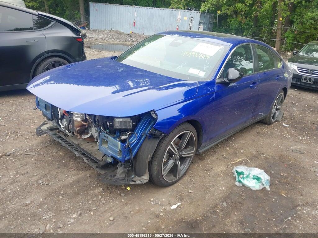1HGCY2F55RA070221 2024 HONDA ACCORD HYBRID photo no. 2