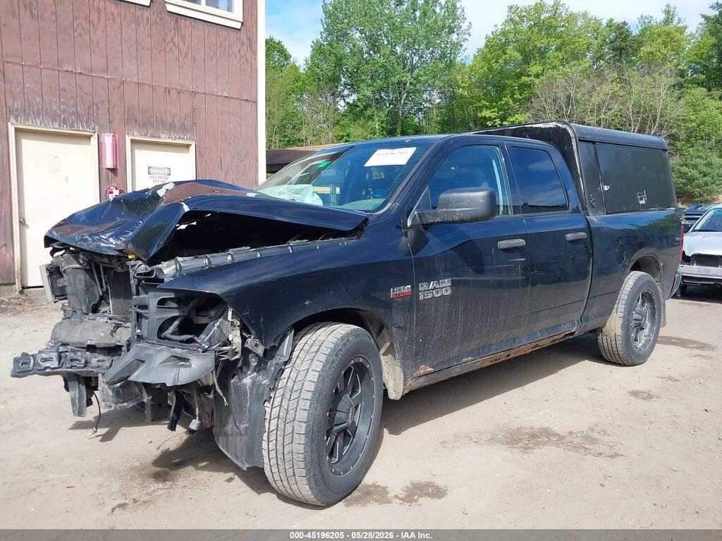 1C6RR7FT8JS302639 2018 RAM 1500 photo no. 2