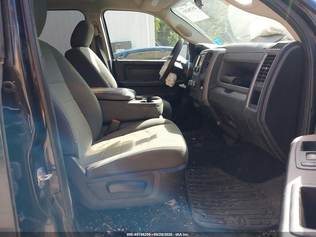 1C6RR7FT8JS302639 2018 RAM 1500 photo no. 5