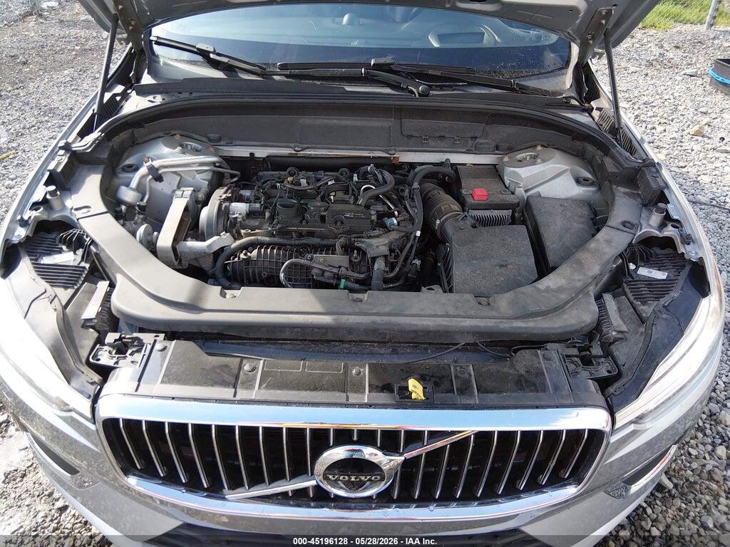 YV4A22RL8J1042402 2018 VOLVO XC60 photo no. 10