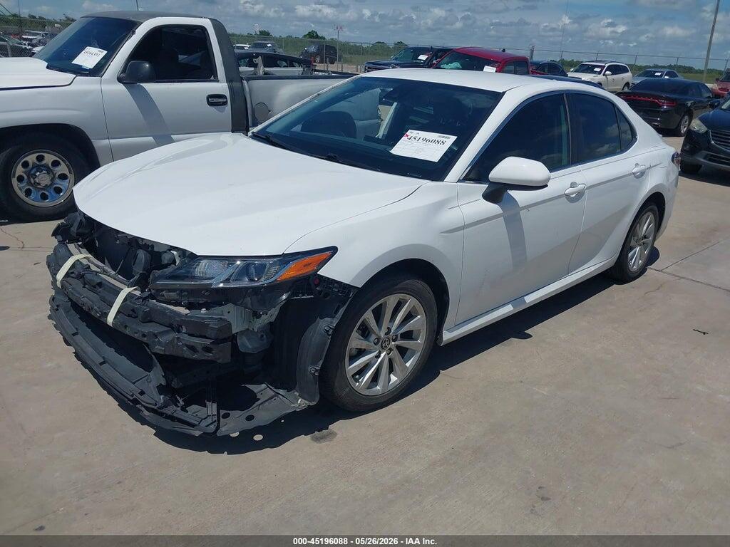 4T1C11AK9NU688530 2022 TOYOTA CAMRY photo no. 2