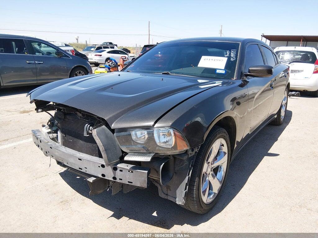 2C3CDXHG0EH353745 2014 DODGE CHARGER photo no. 2