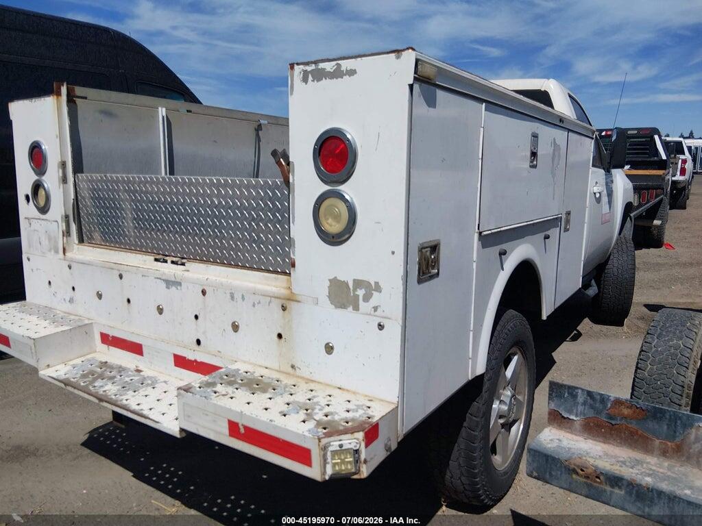 1GB3KVBK9AF157709 2010 CHEVROLET SILVERADO 2500HD photo no. 4