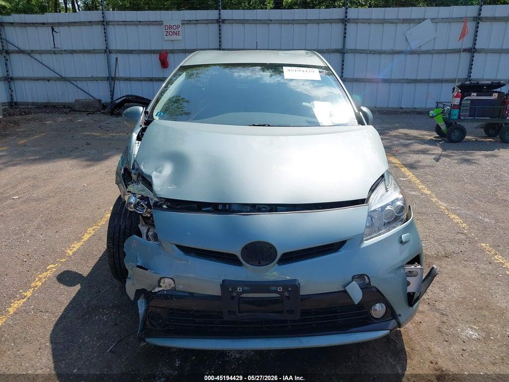 JTDKN3DU4F1889669 2015 TOYOTA PRIUS photo no. 11