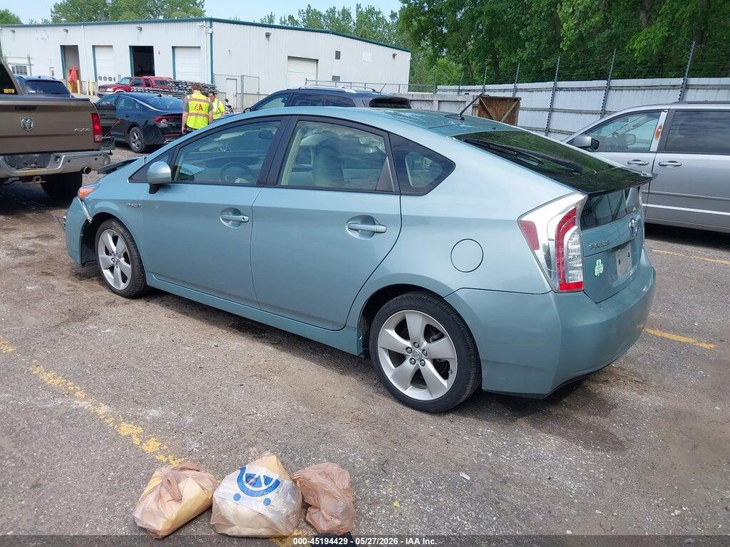 JTDKN3DU4F1889669 2015 TOYOTA PRIUS photo no. 3