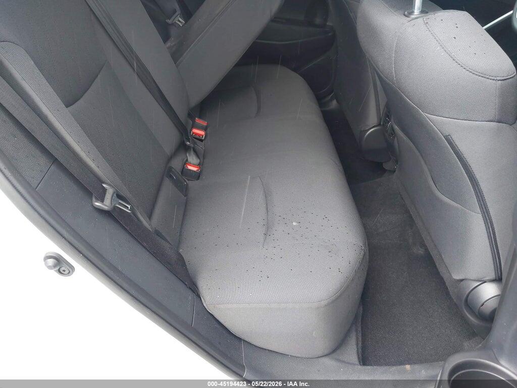 7MUCAAAG1TV154543 2026 TOYOTA COROLLA CROSS photo no. 8