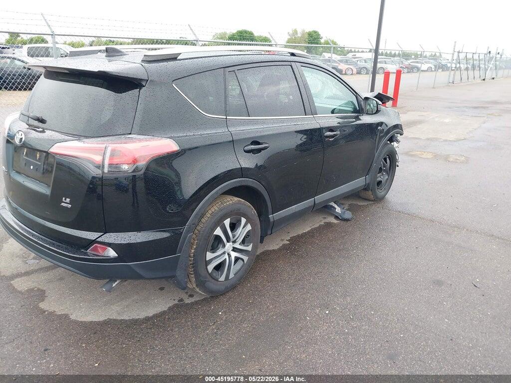 2T3BFREV6HW579020 2017 TOYOTA RAV4 photo no. 4