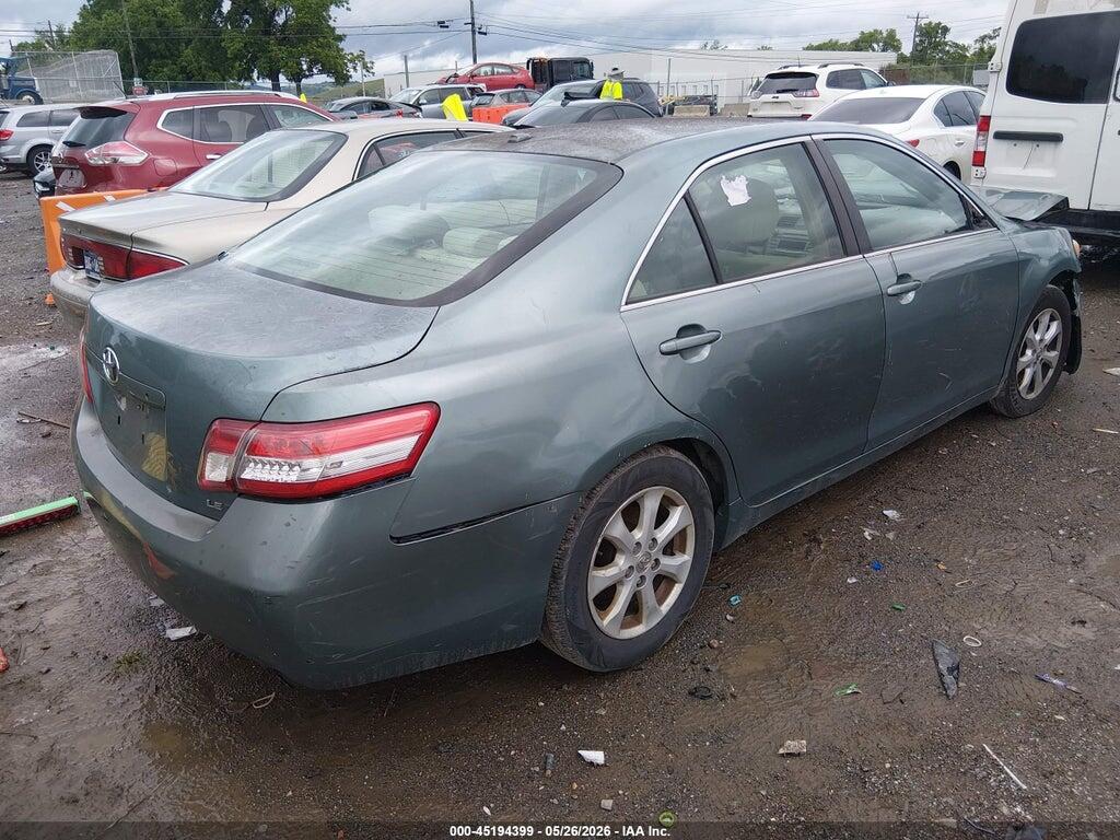 4T1BF3EK7BU626204 2011 TOYOTA CAMRY photo no. 4
