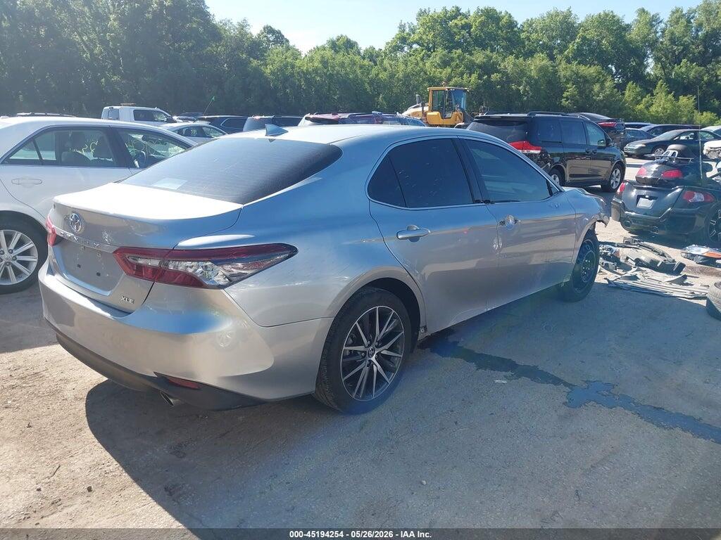 4T1F11AK4PU818472 2023 TOYOTA CAMRY photo no. 4