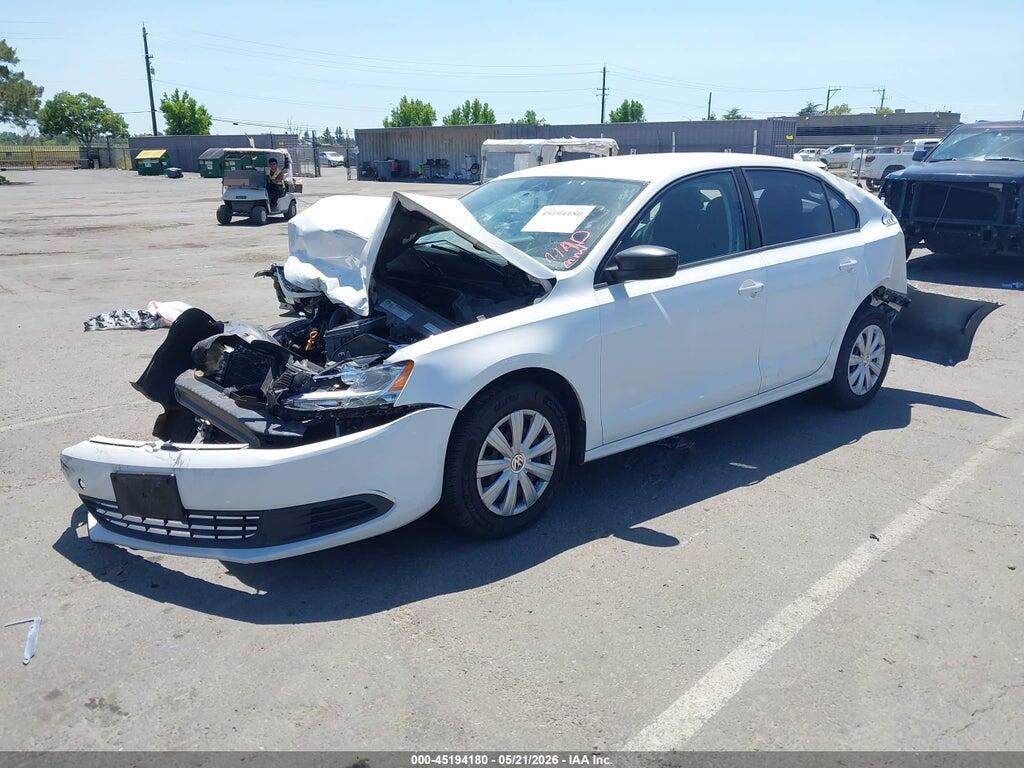 3VW2K7AJ7CM403488 2012 VOLKSWAGEN JETTA photo no. 2