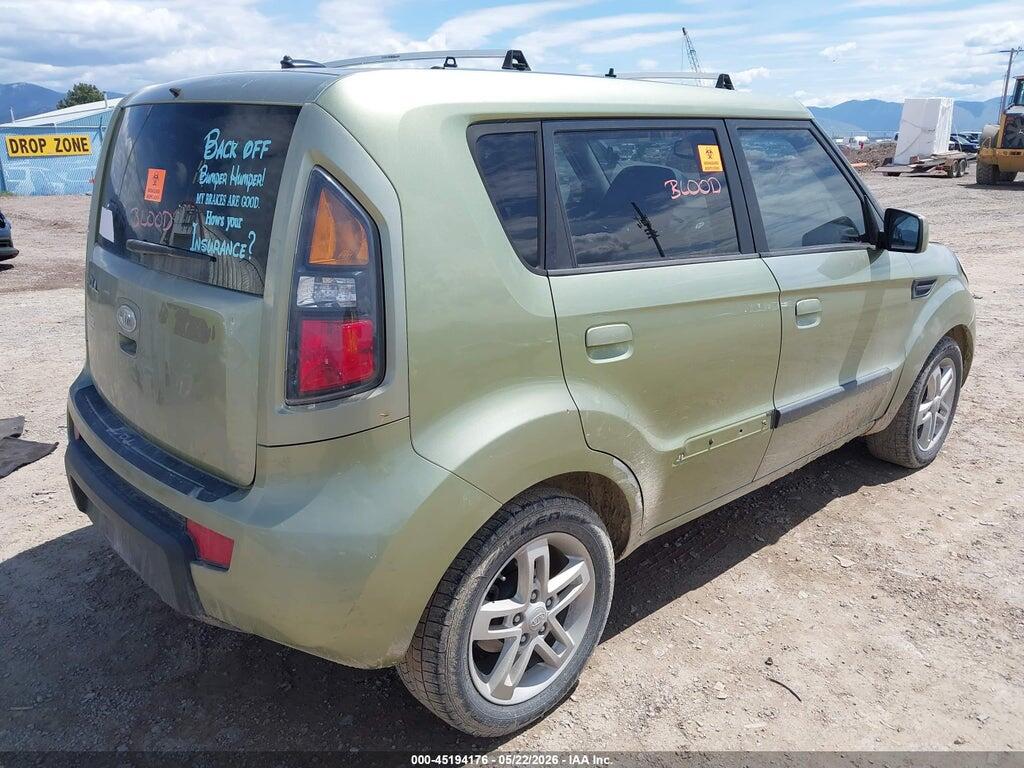 KNDJT2A25A7113507 2010 KIA SOUL photo no. 4