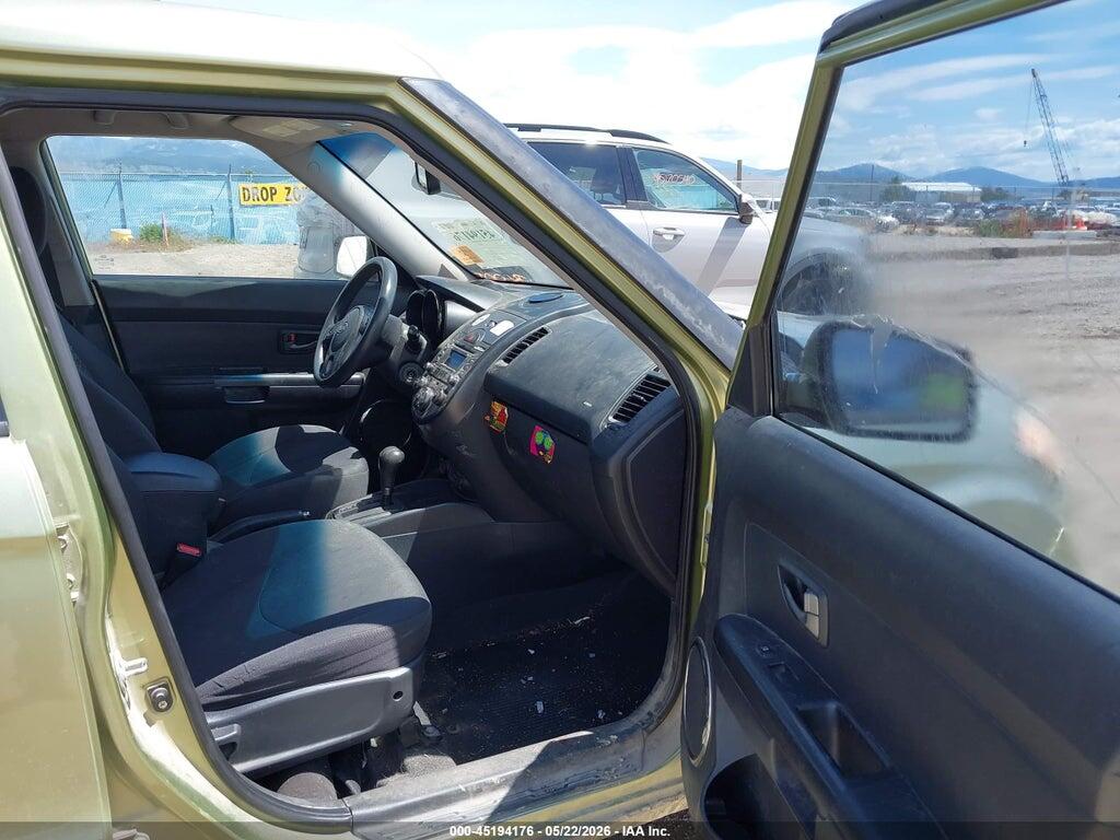 KNDJT2A25A7113507 2010 KIA SOUL photo no. 5