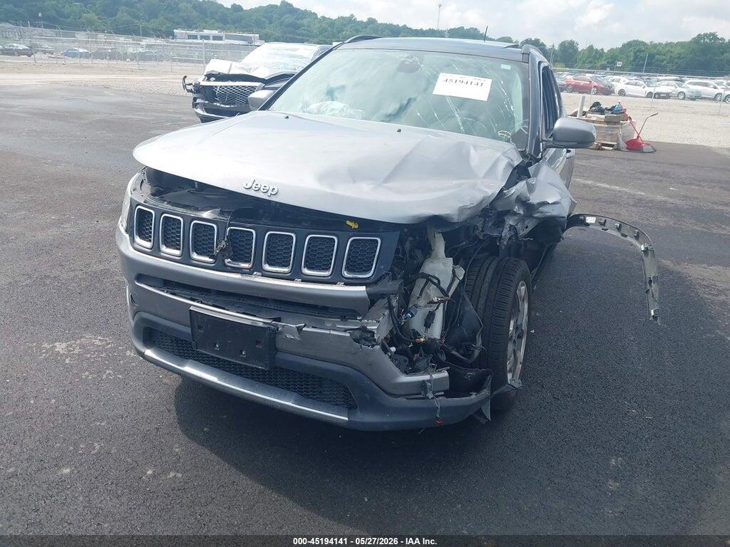 3C4NJDCB0JT176042 2018 JEEP COMPASS photo no. 6