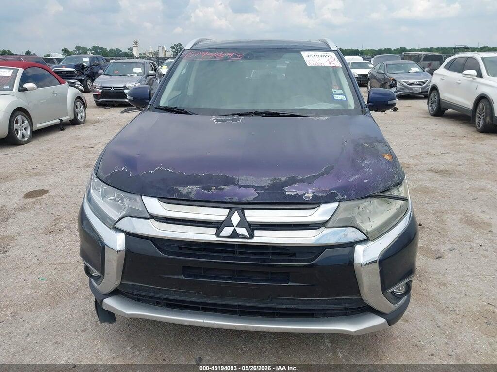 JA4AD3A34JZ065864 2018 MITSUBISHI OUTLANDER photo no. 11