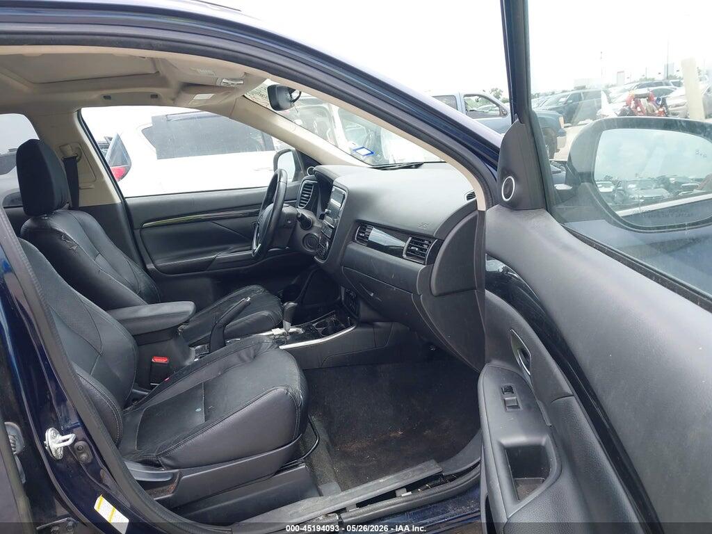 JA4AD3A34JZ065864 2018 MITSUBISHI OUTLANDER photo no. 5