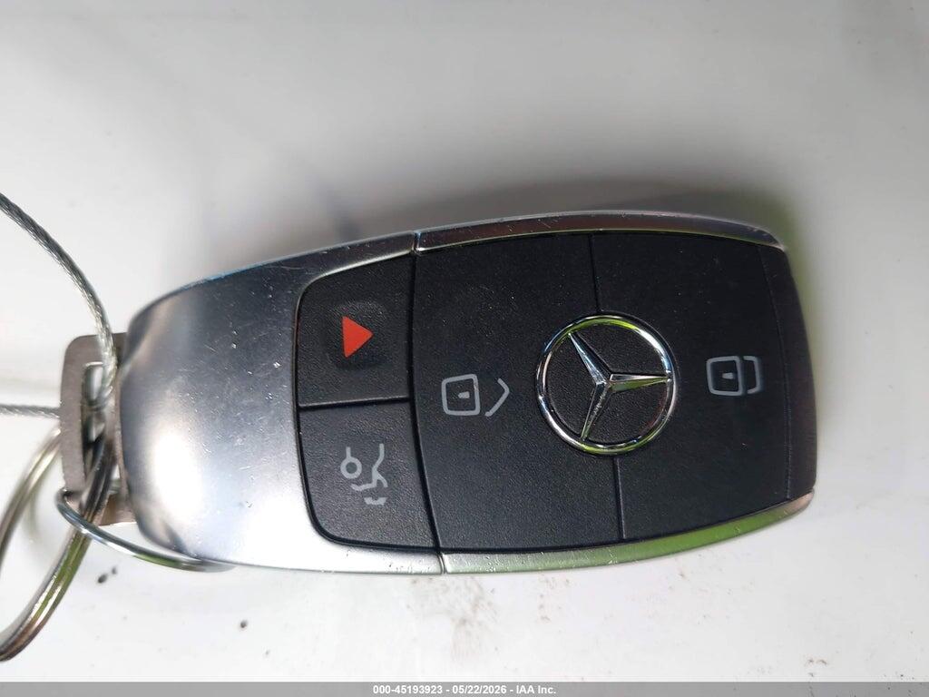 W1KWF8DB6LR575731 2020 MERCEDES-BENZ C 300 photo no. 11