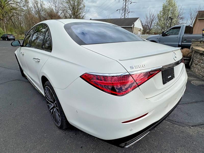 2023 MERCEDES-BENZ S 580 4MATIC — Фото 2 из 14
