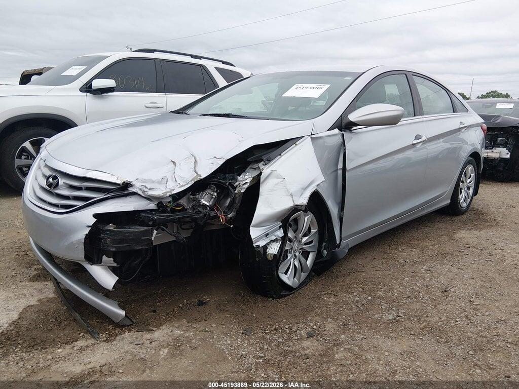 5NPEB4AC1CH467998 2012 HYUNDAI SONATA photo no. 6