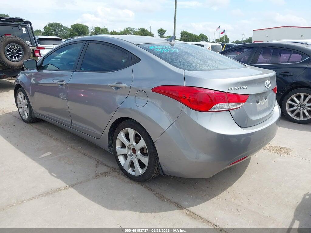 KMHDH4AE8DU524101 2013 HYUNDAI ELANTRA photo no. 3