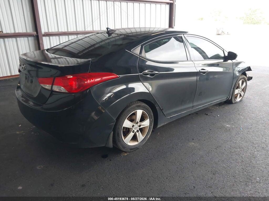 5NPDH4AE0DH448968 2013 HYUNDAI ELANTRA photo no. 4