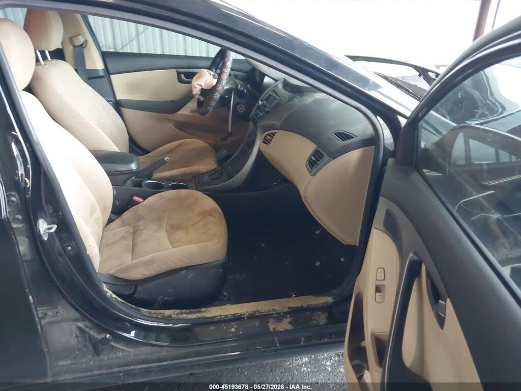 5NPDH4AE0DH448968 2013 HYUNDAI ELANTRA photo no. 5