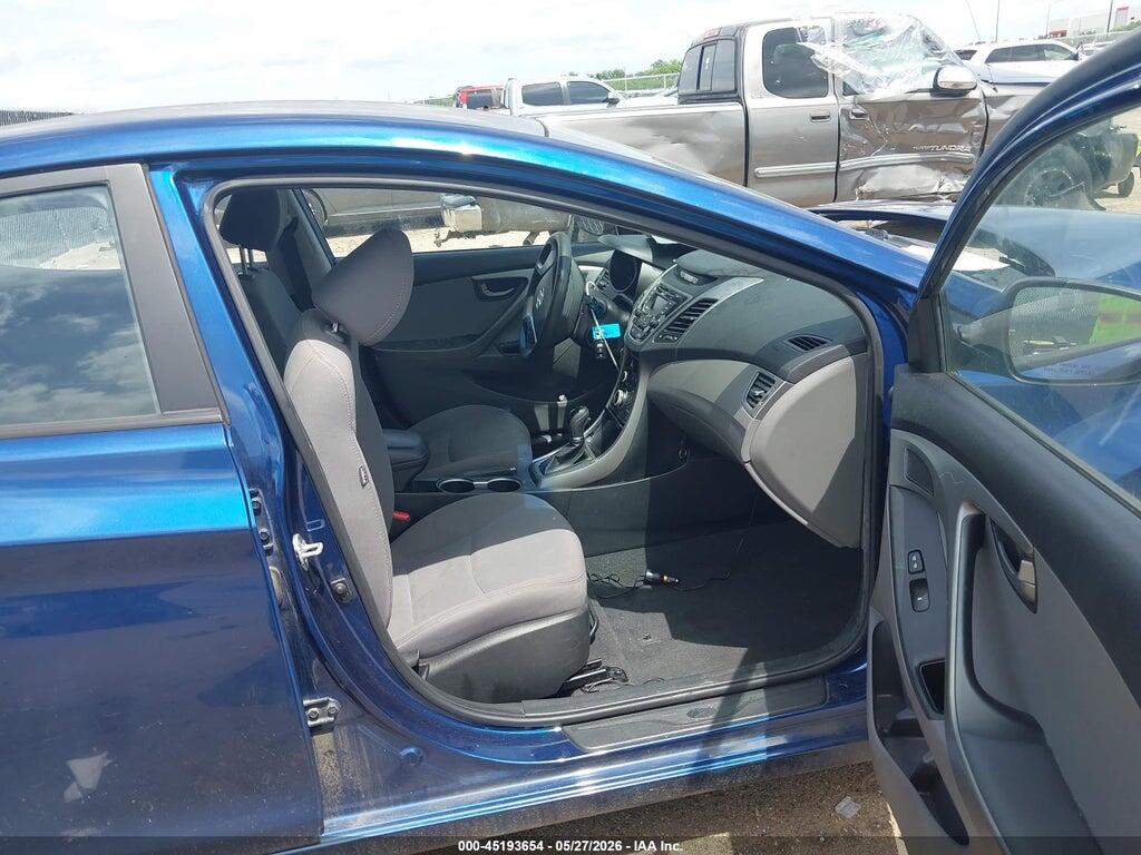 5NPDH4AE1GH736230 2016 HYUNDAI ELANTRA photo no. 5