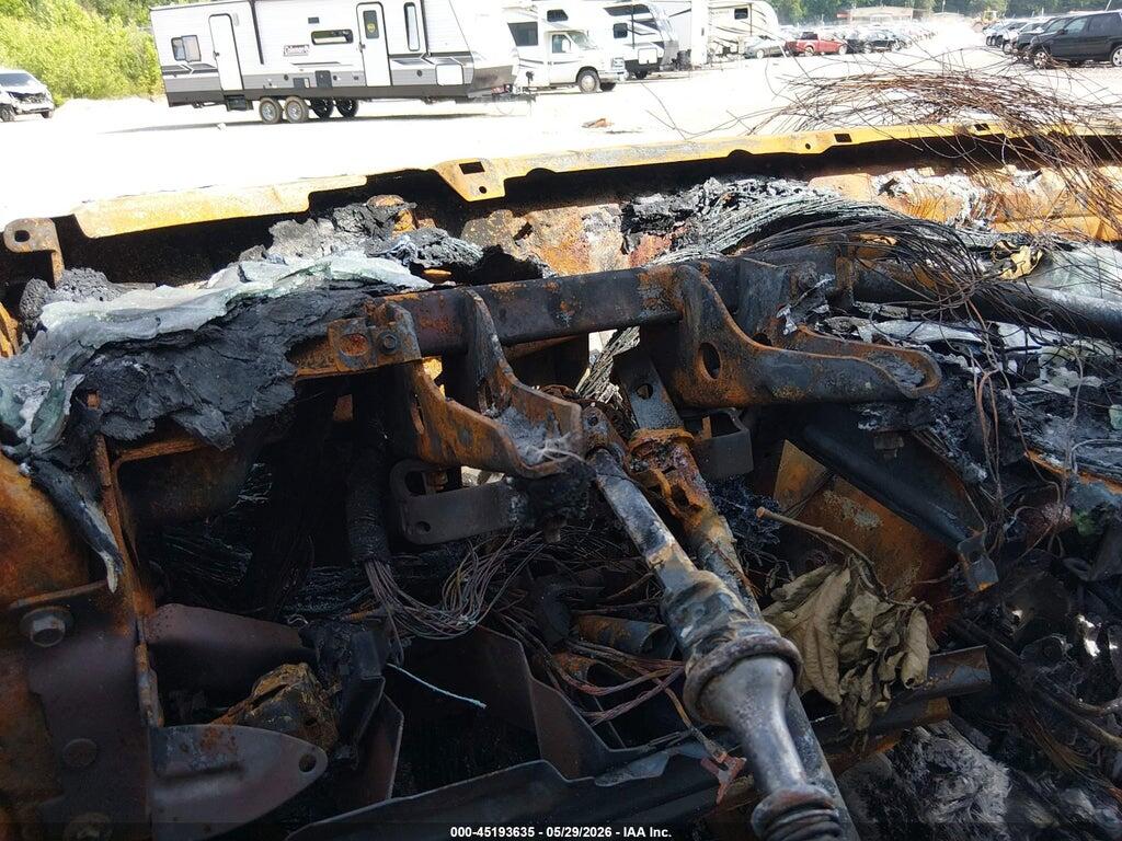 1FBSS31S03HA53425 2003 FORD E-350 SUPER DUTY photo no. 6